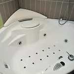 Kthma Tzhka - *