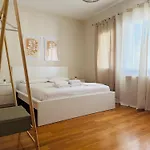 Kthma Tzhka -