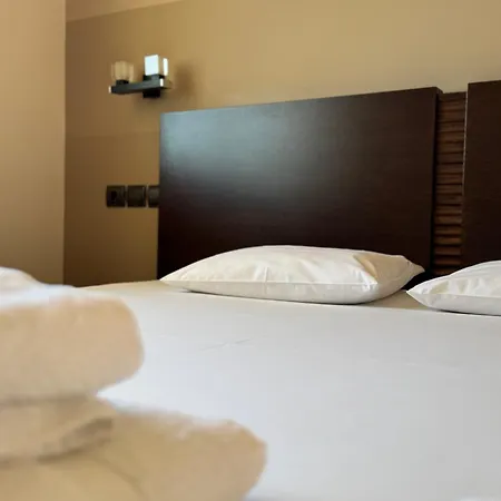 Villa In Elassona-βίλα στην *