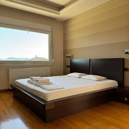 Kthma Tzhka - Villa Elassona