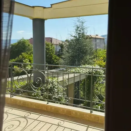 Βίλα Kthma Tzhka -