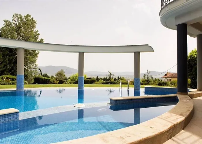 빌라 Kthma Tzhka -