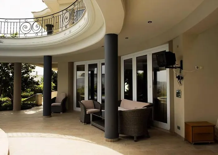 Kthma Tzhka - Elassona