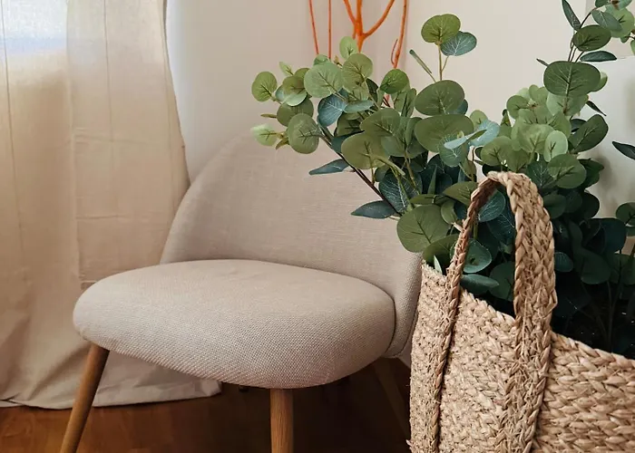 Vilă Kthma Tzhka - *